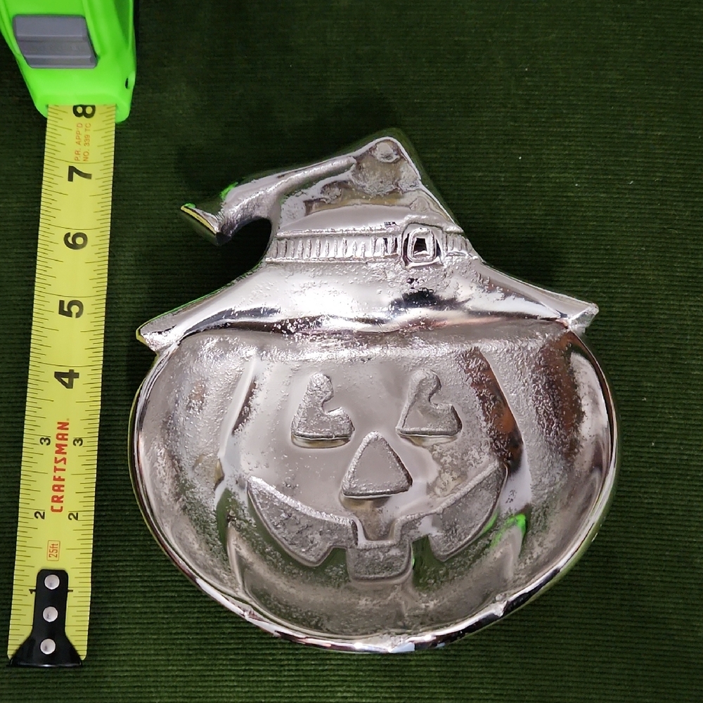 Silver Light Metal Pumpkin Witch Hat Dish